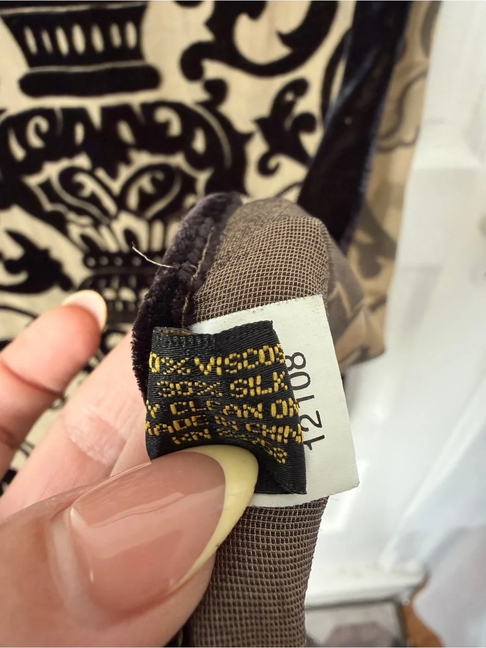 Silk Blend Velvet Burnout Scarf Wrap Beige & Black Damask Paisley Print Regal
